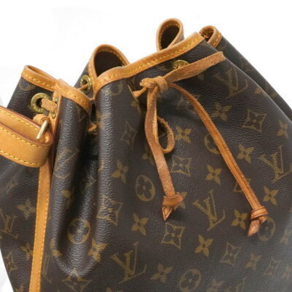 Louis Vuitton Noe Shoulder Bag - Picture 8 of 15